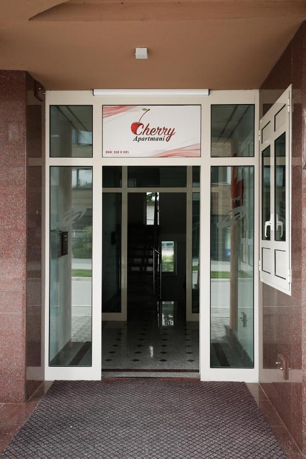 Cherry Apartmani Gornji Milanovac Exterior foto